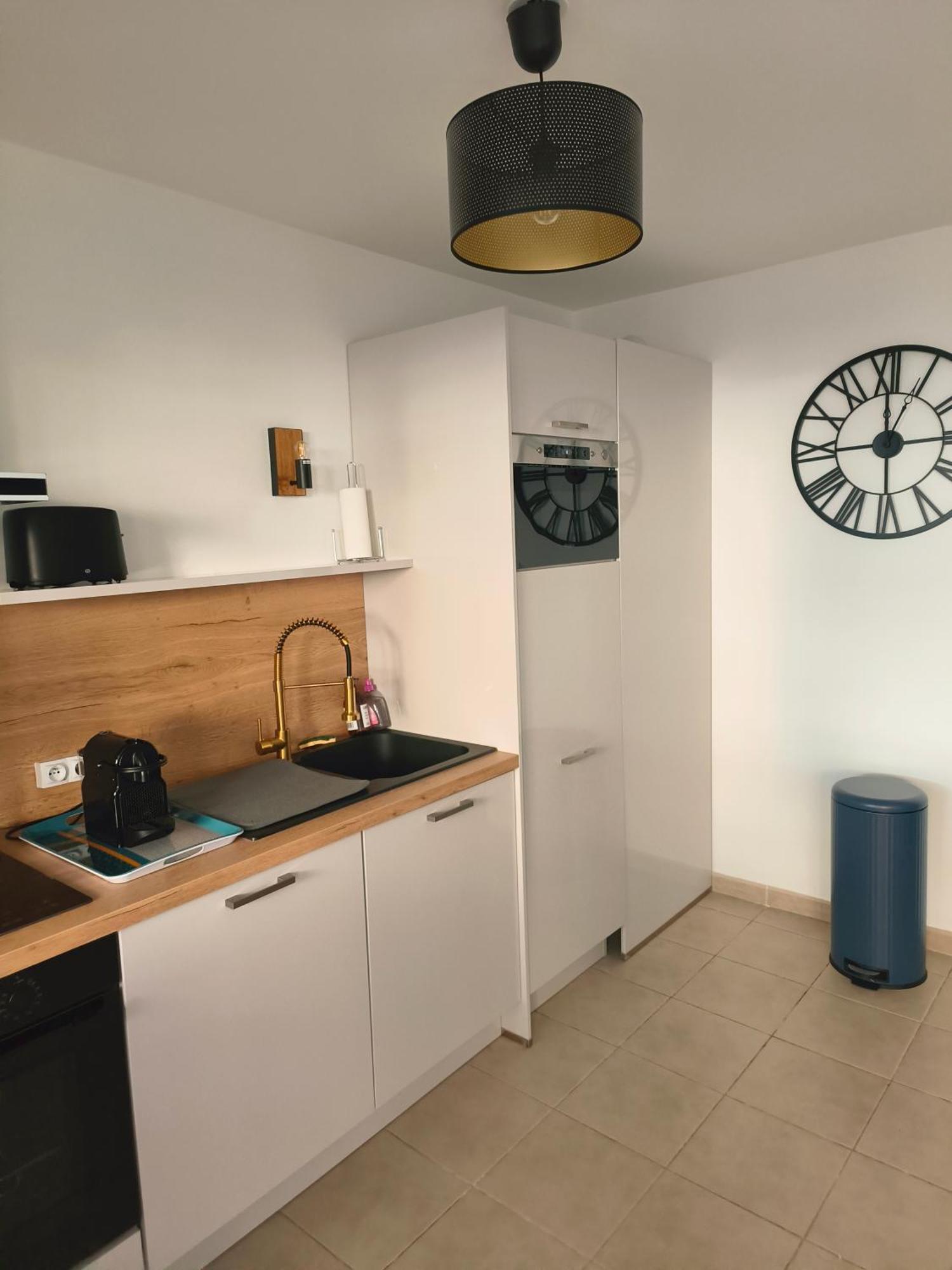 Neuf, Calme, 10 Minutes Du Centre De Paris Apartment Saint-Denis  Bagian luar foto